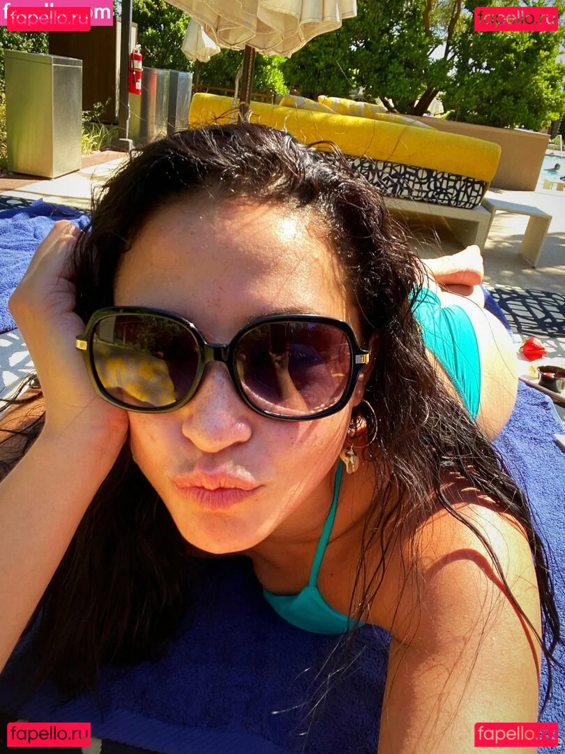 avilovexxx Onlyfans Photo Gallery 