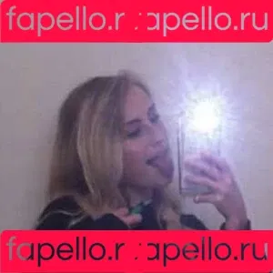 Useless-cum-bucket Onlyfans Photo Gallery 