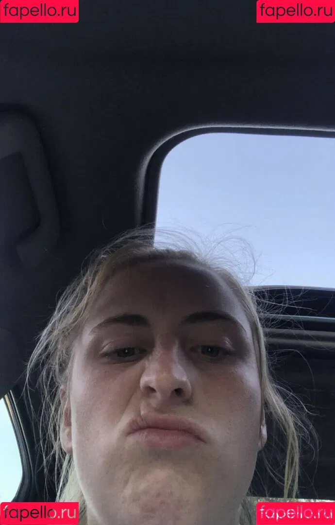 Useless-cum-bucket Onlyfans Photo Gallery 