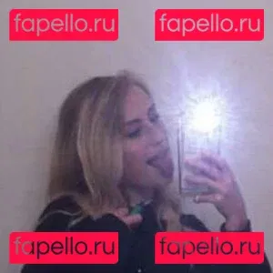 Useless-cum-bucket Onlyfans Photo Gallery 