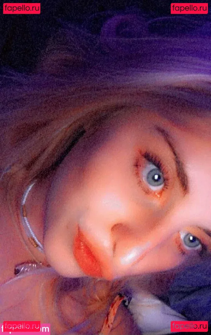 Useless-cum-bucket Onlyfans Photo Gallery 