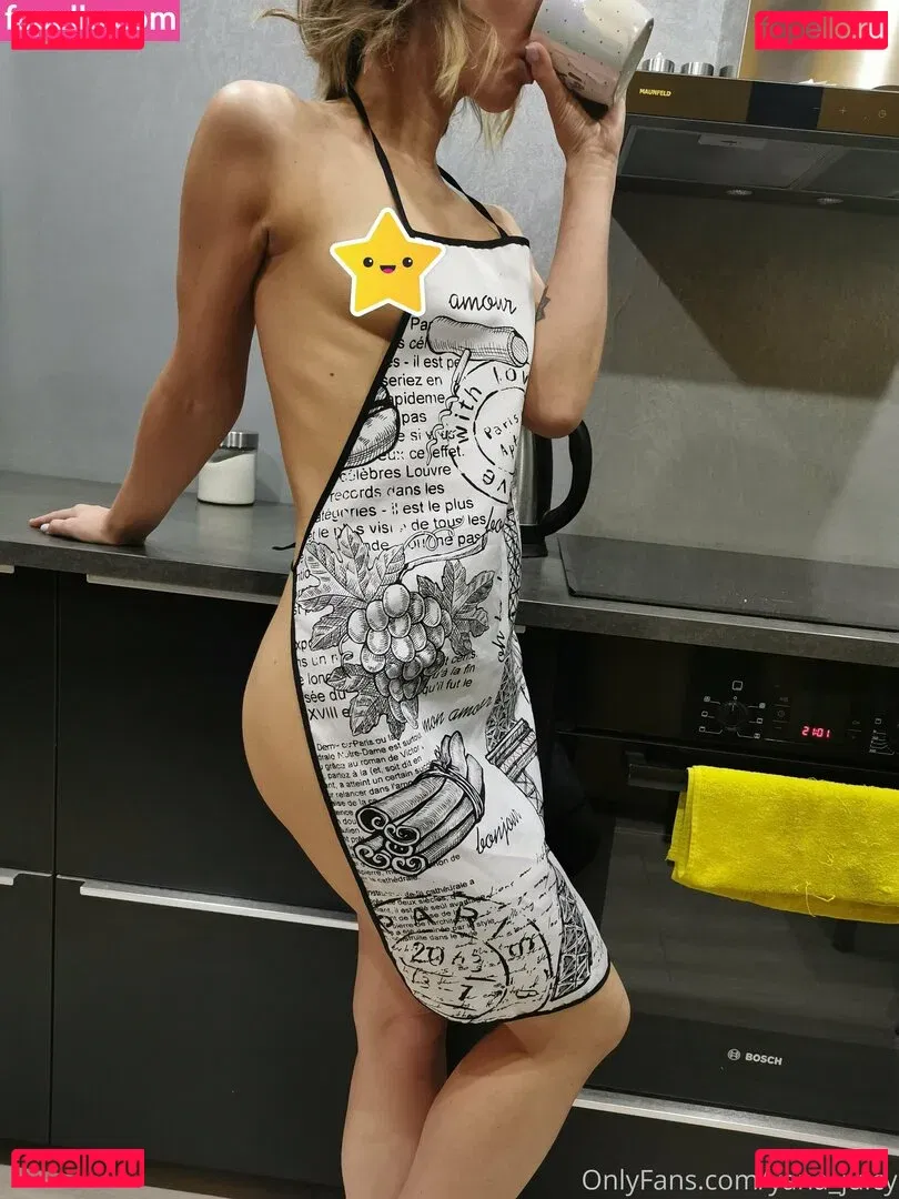 yanajuicy Onlyfans Photo Gallery 