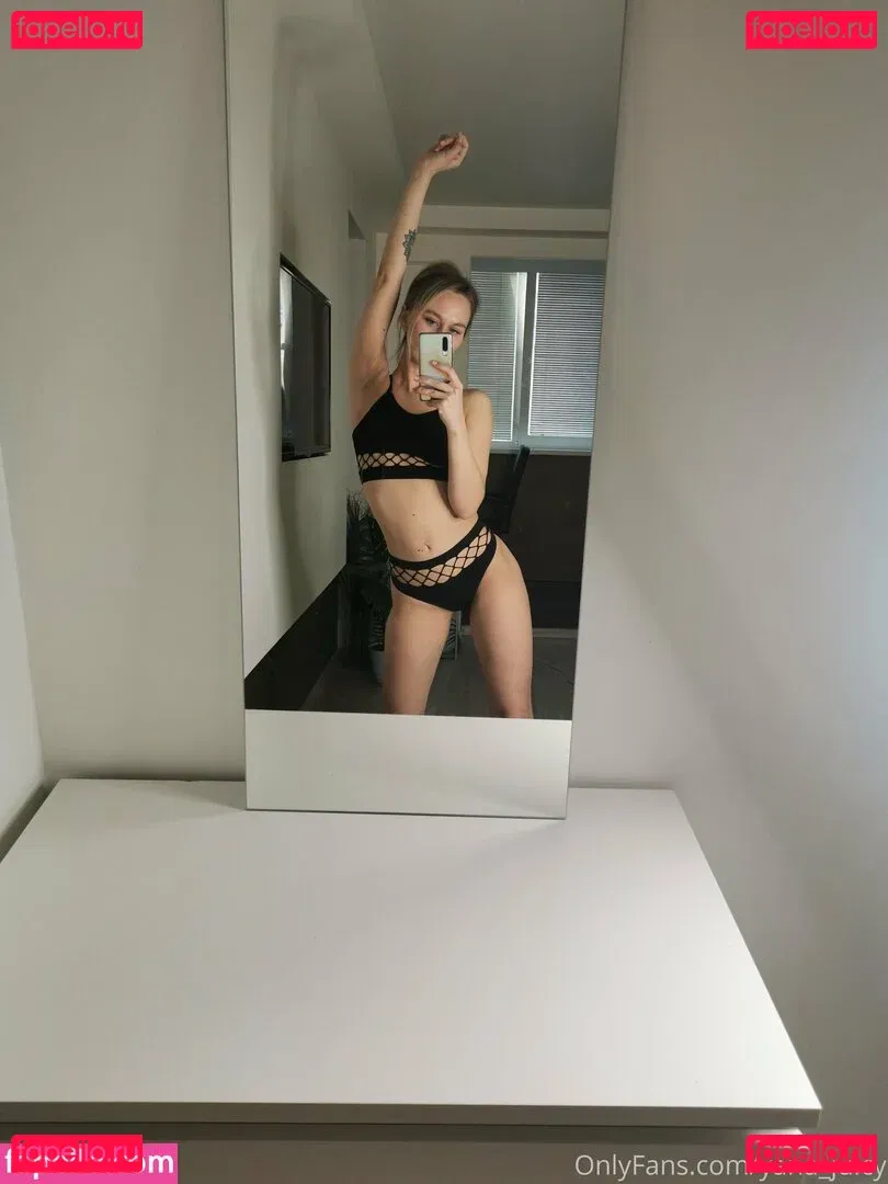 yanajuicy Onlyfans Photo Gallery 
