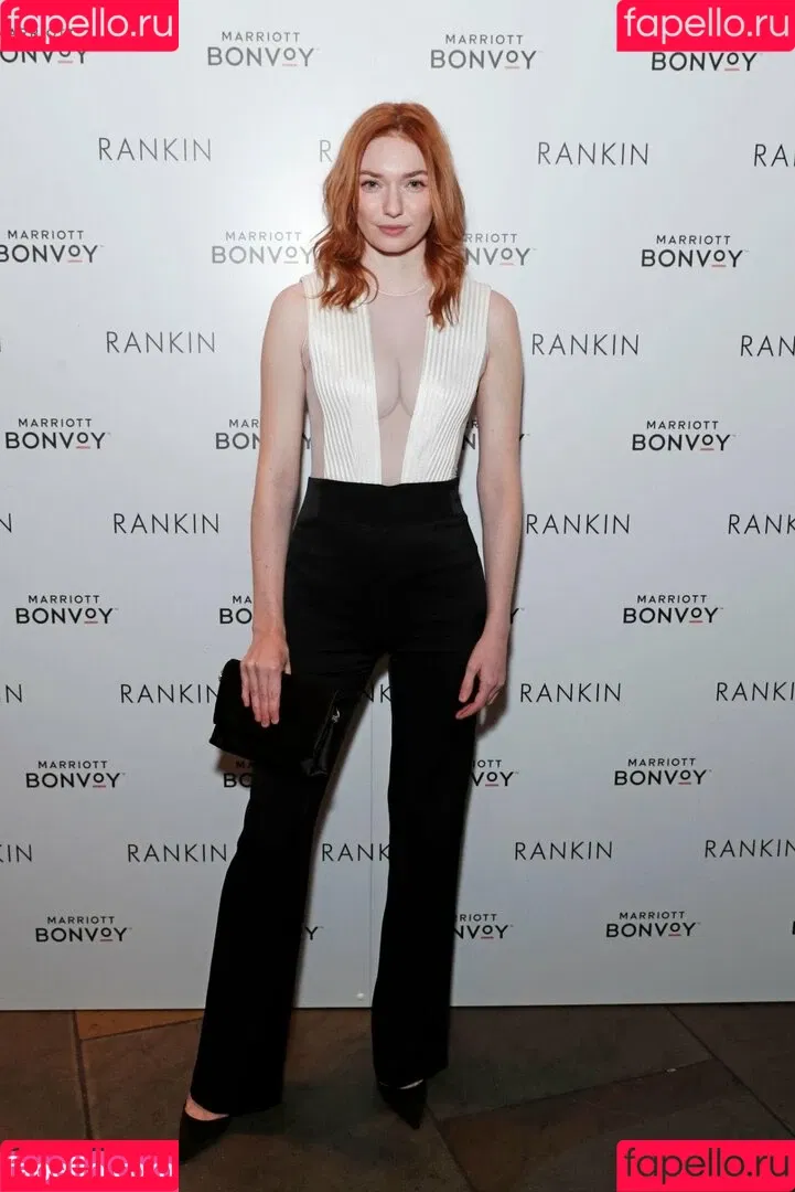Eleanor Tomlinson Onlyfans Photo Gallery 