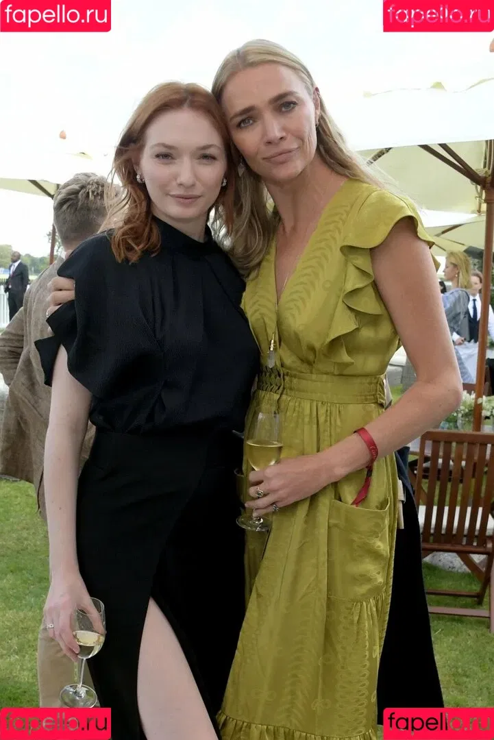 Eleanor Tomlinson Onlyfans Photo Gallery 