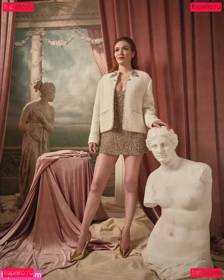 Eleanor Tomlinson Onlyfans Photo Gallery 