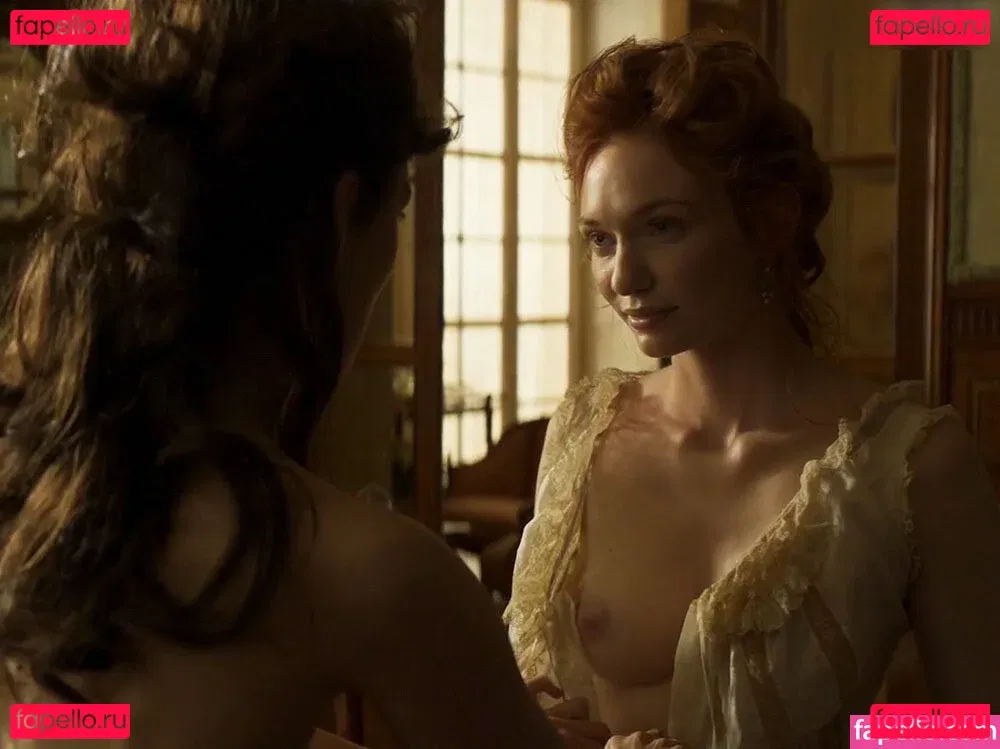 Eleanor Tomlinson Onlyfans Photo Gallery 