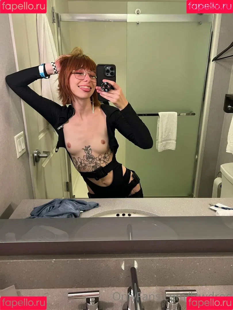 Rooshibi Onlyfans Photo Gallery 