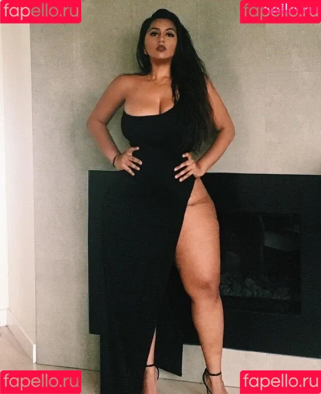 desixchick Onlyfans Photo Gallery 