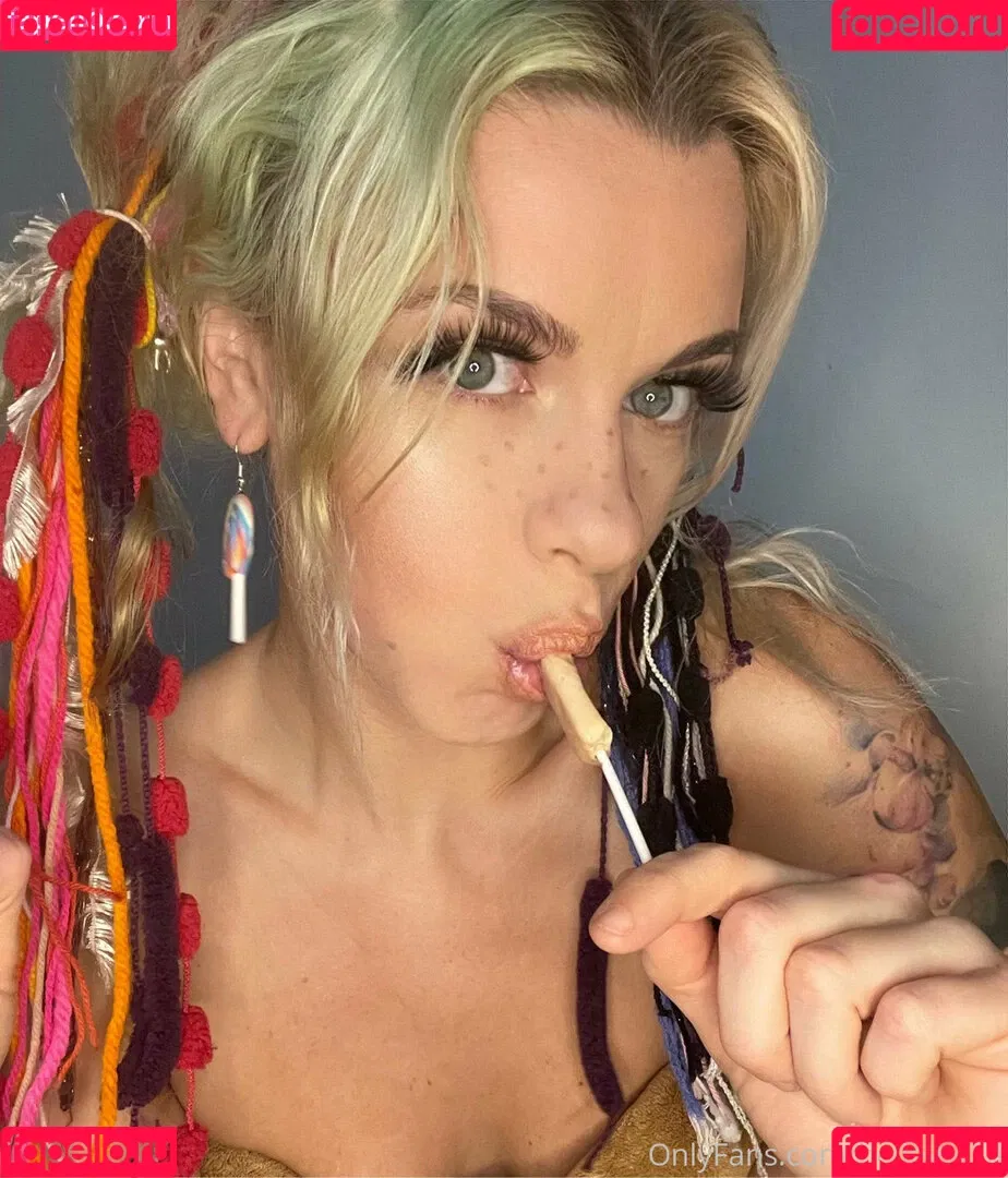 belle-hella Onlyfans Photo Gallery 