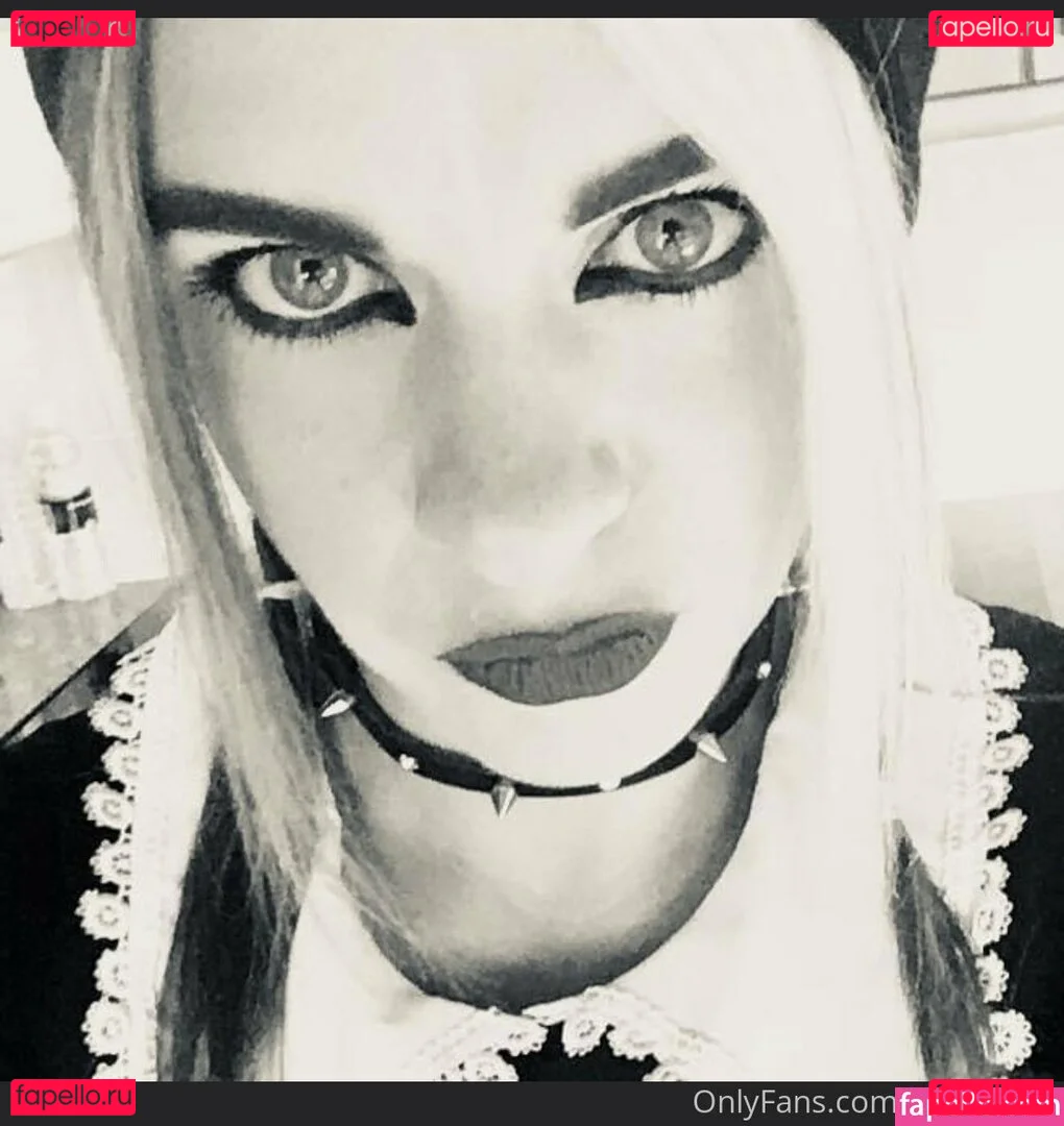 belle-hella Onlyfans Photo Gallery 