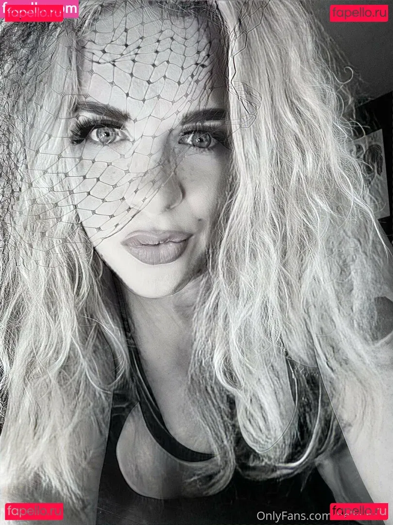 belle-hella Onlyfans Photo Gallery 