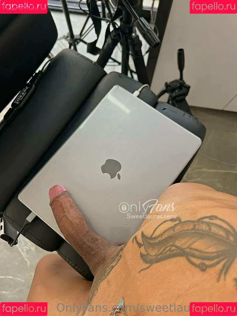 sweetlaurasaenz Onlyfans Photo Gallery 