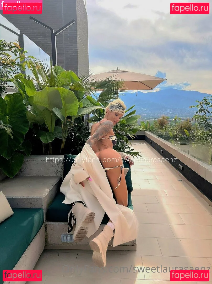 sweetlaurasaenz Onlyfans Photo Gallery 