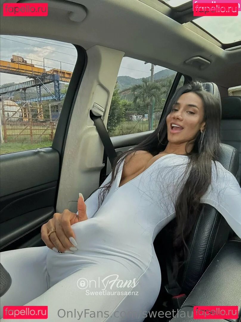 sweetlaurasaenz Onlyfans Photo Gallery 