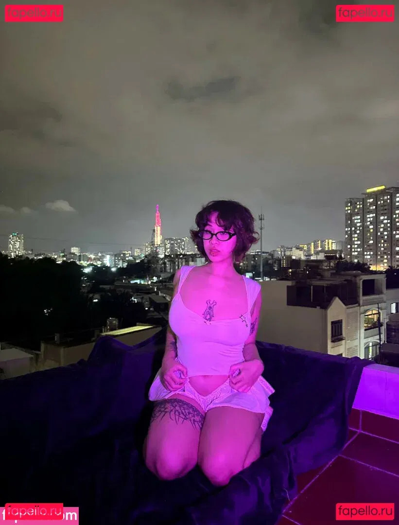 karandashiha Onlyfans Photo Gallery 