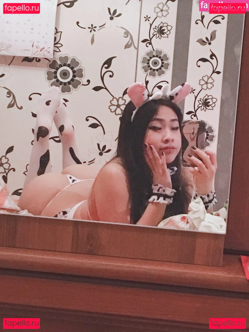 karandashiha Onlyfans Photo Gallery 