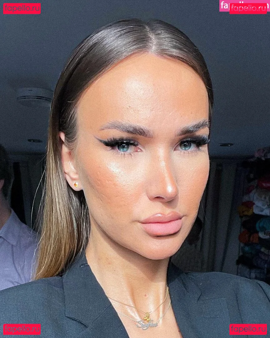 So_fiaxoxo Onlyfans Photo Gallery 