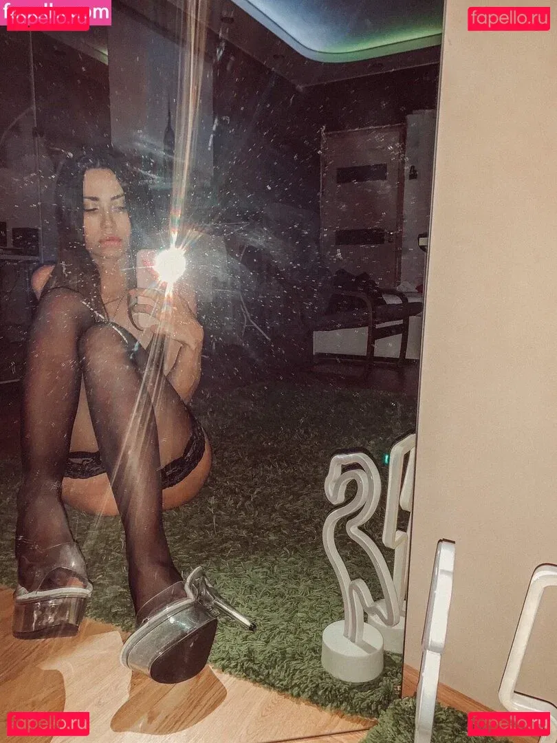 emelevskaya Onlyfans Photo Gallery 