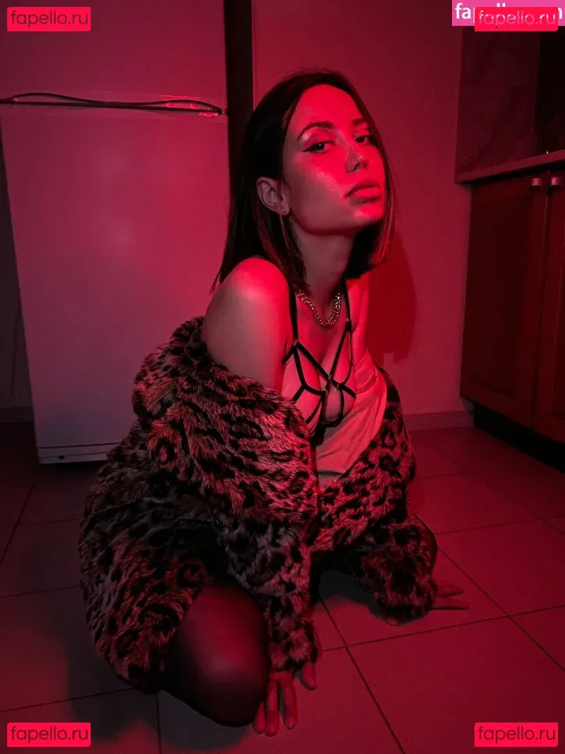 emelevskaya Onlyfans Photo Gallery 