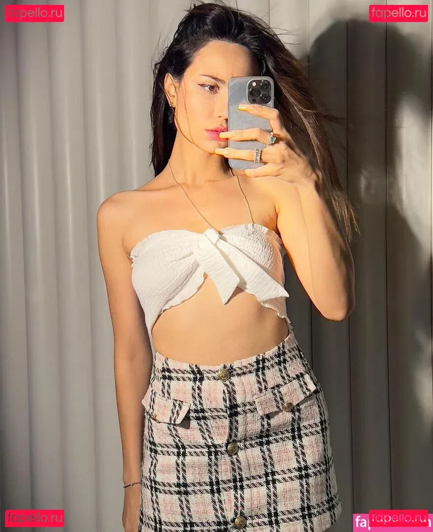 emelevskaya Onlyfans Photo Gallery 