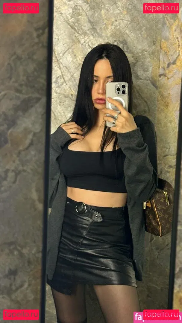 emelevskaya Onlyfans Photo Gallery 