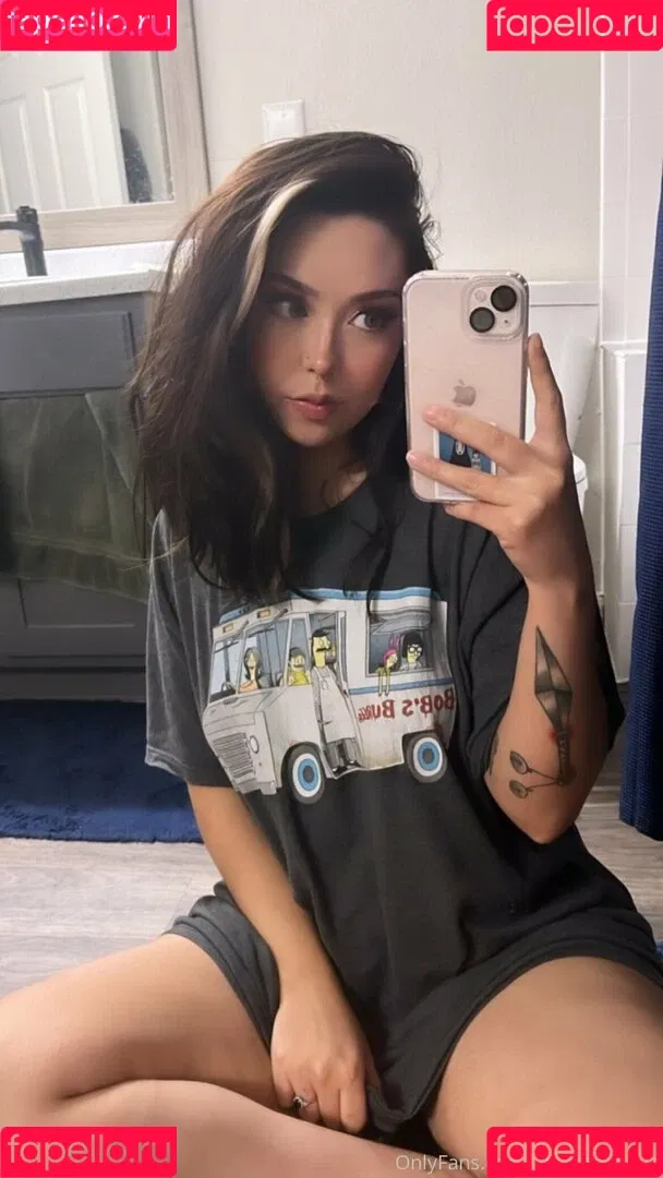 amberavenue Onlyfans Photo Gallery 