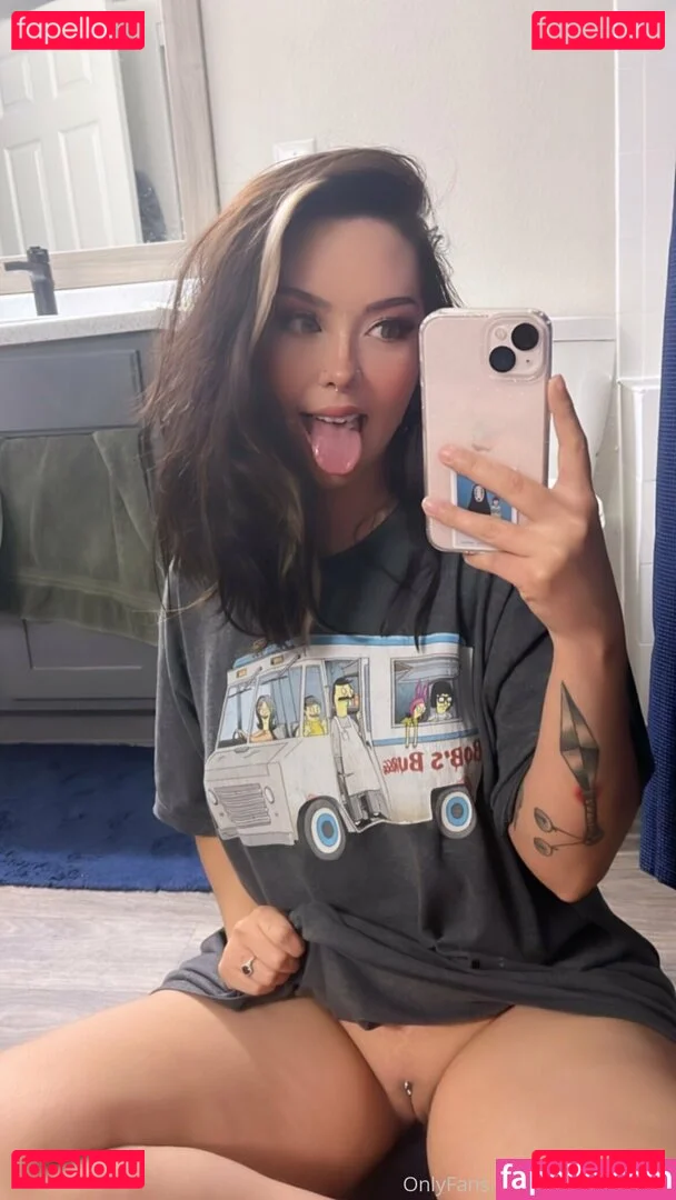 amberavenue Onlyfans Photo Gallery 