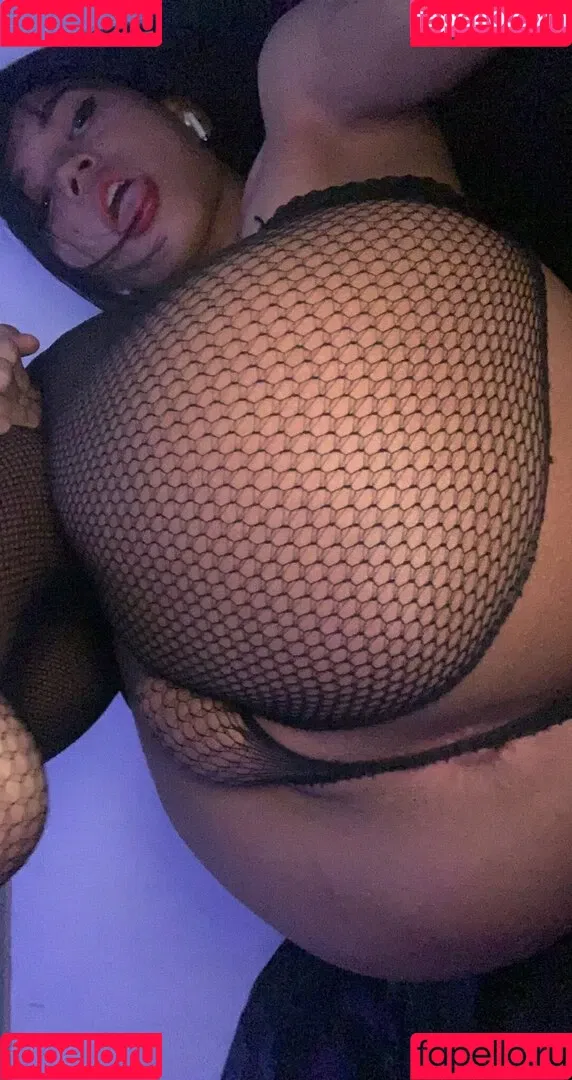 miruplanttt Onlyfans Photo Gallery 