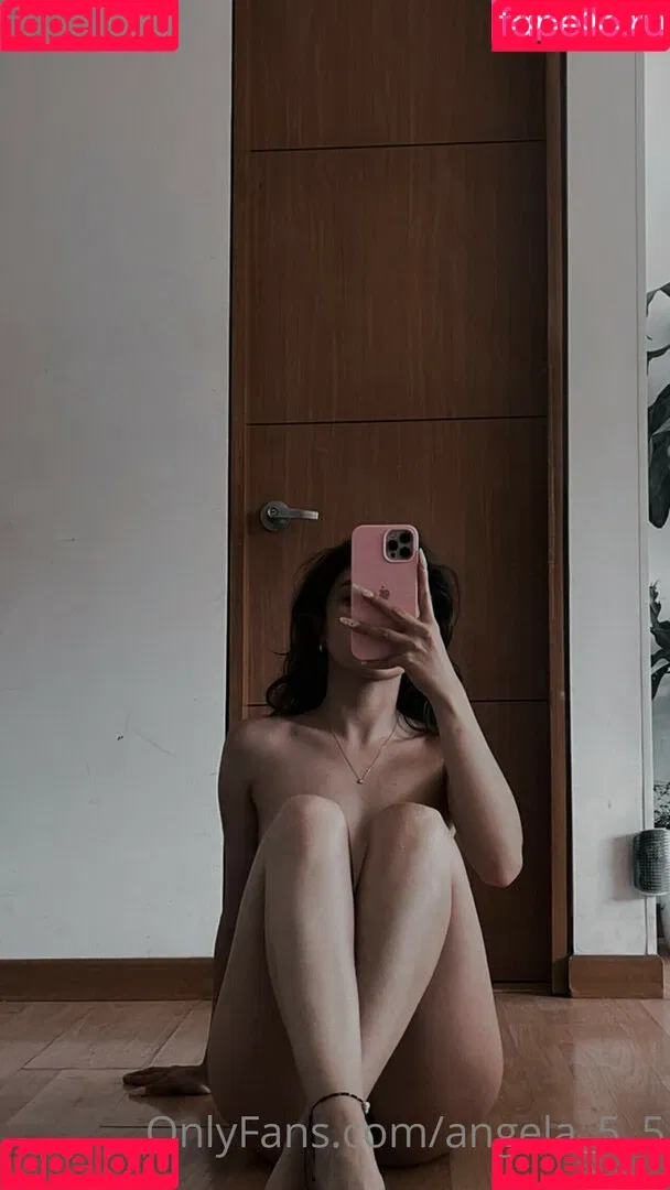 Angela_5 Onlyfans Photo Gallery 