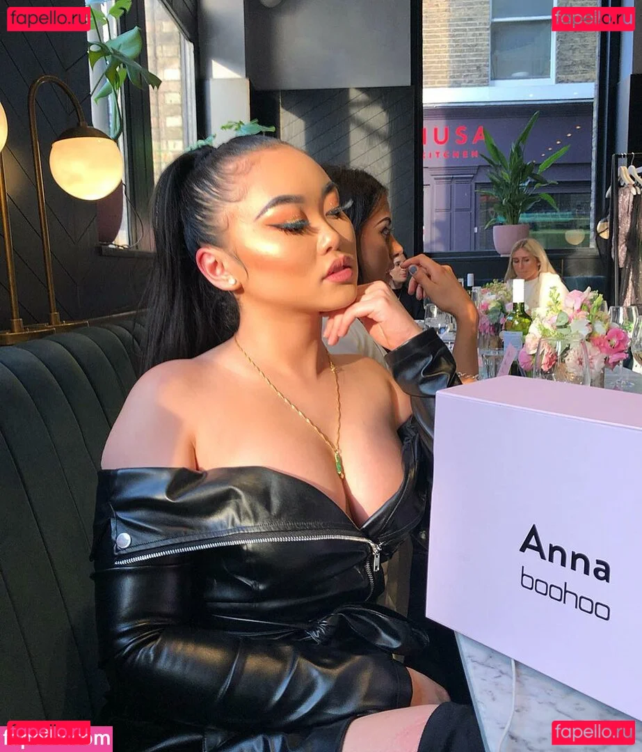 annouveauriche Onlyfans Photo Gallery 