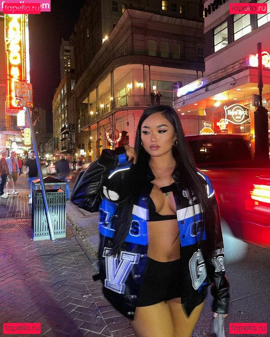 annouveauriche Onlyfans Photo Gallery 