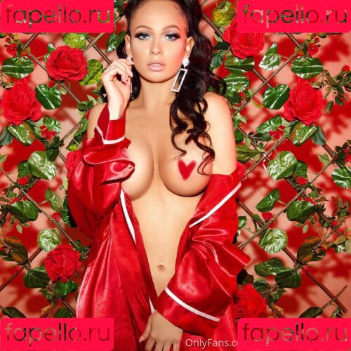 Mariahlynn Onlyfans Photo Gallery 