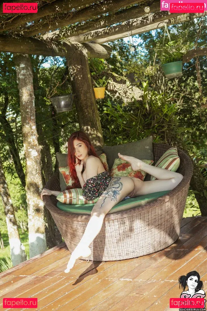 Emih Suicide Onlyfans Photo Gallery 