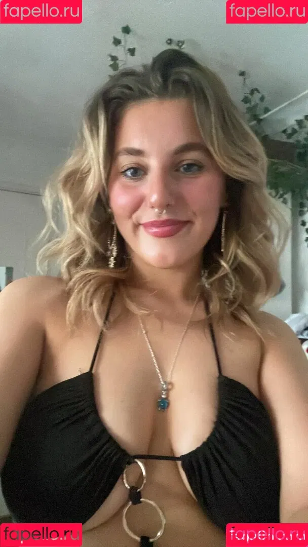 Dionne K Onlyfans Photo Gallery 