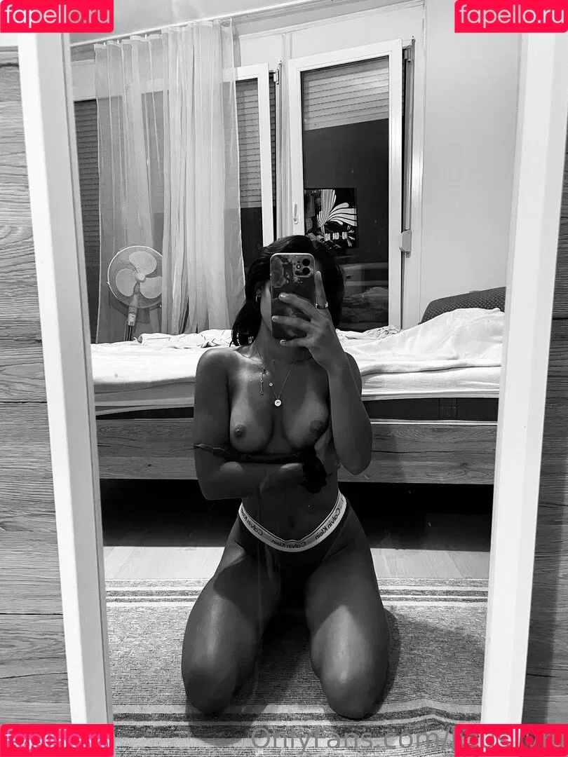 emmaleah20 Onlyfans Photo Gallery 
