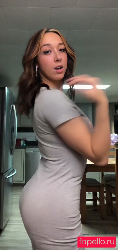 Presley Hine Nude Onlyfans Photo 42