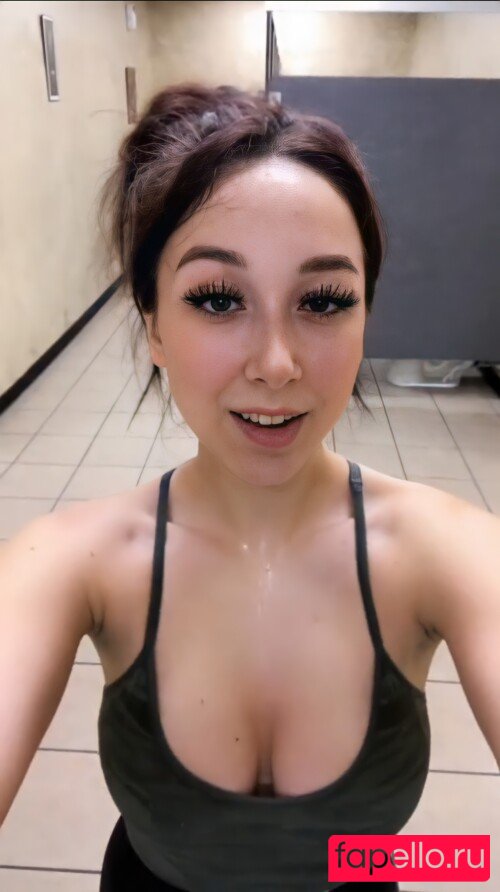 Presley Hine Nude Onlyfans Photo 10