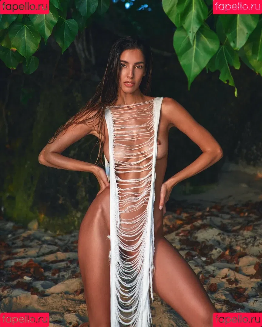 Luna Piombanti Onlyfans Photo Gallery 