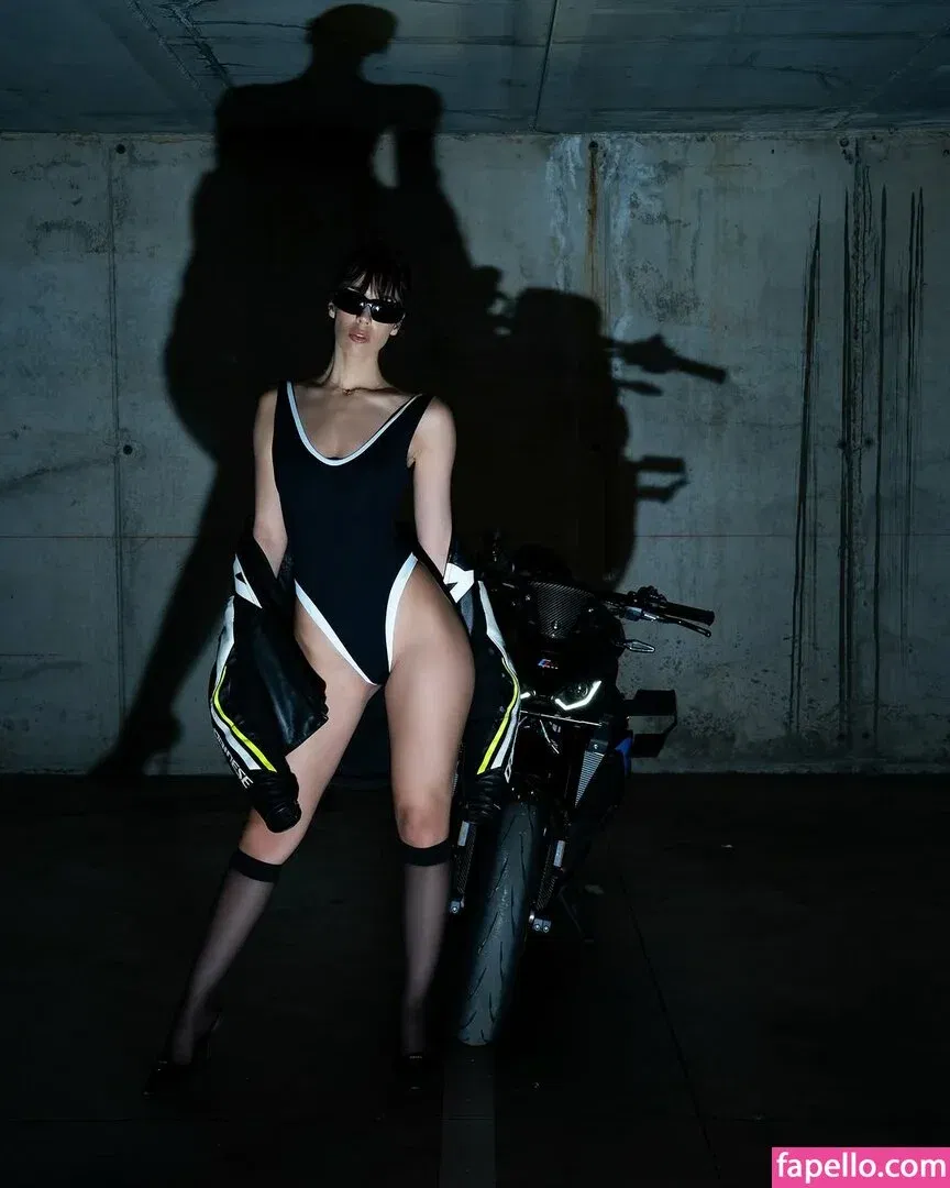 Luna Piombanti Onlyfans Photo Gallery 