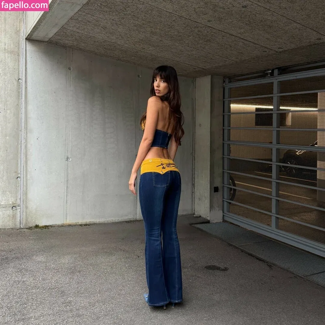 Luna Piombanti Onlyfans Photo Gallery 