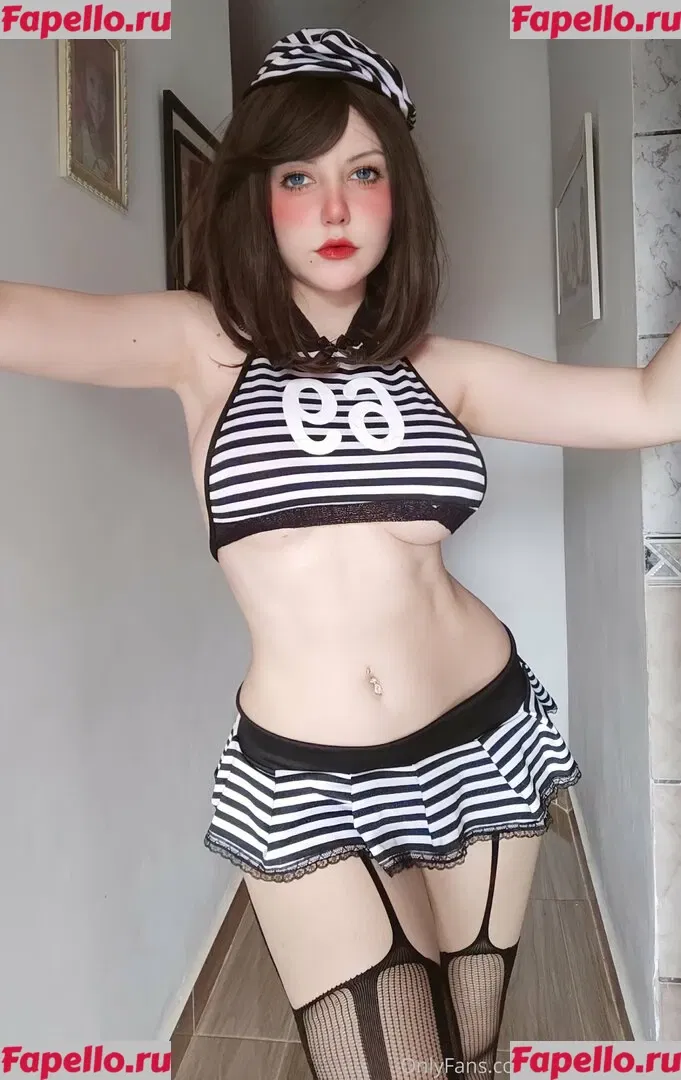 leticiashirayuki Onlyfans Photo Gallery 