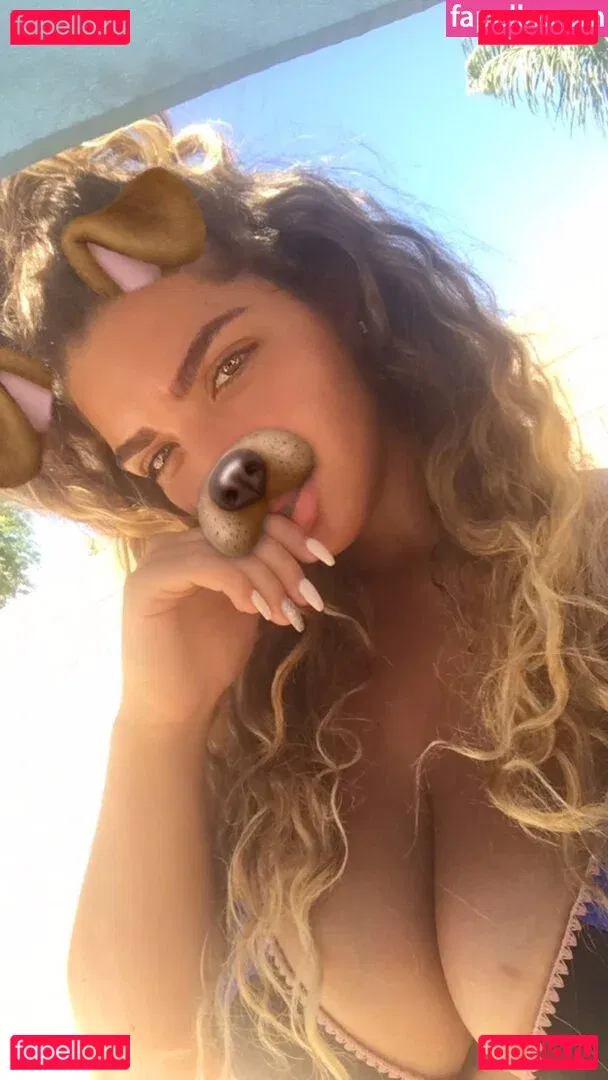 babyyameera Onlyfans Photo Gallery 