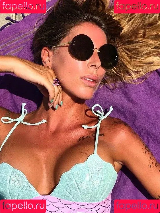 Guendalina Canessa Onlyfans Photo Gallery 