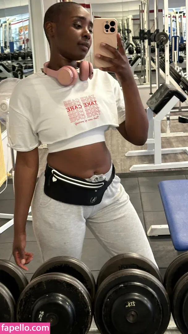 zaawaaditv Onlyfans Photo Gallery 