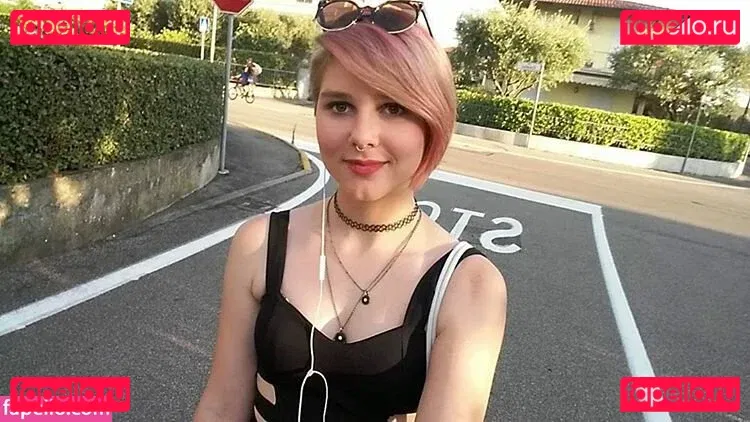 Malena Rutter Onlyfans Photo Gallery 