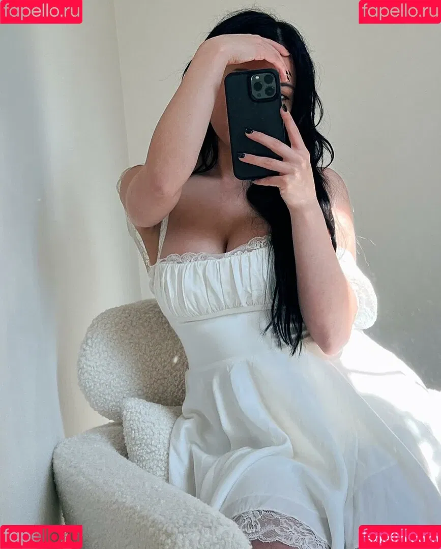 f1elly Onlyfans Photo Gallery 