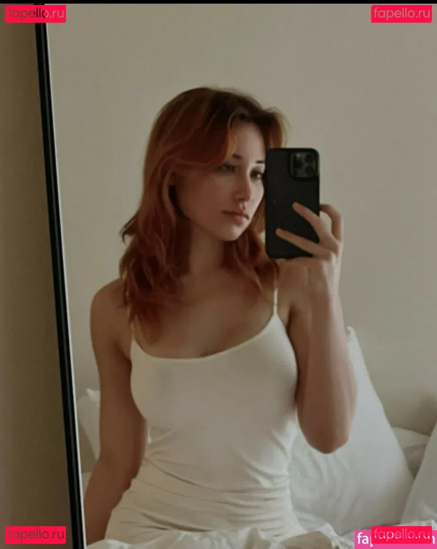 f1elly Onlyfans Photo Gallery 