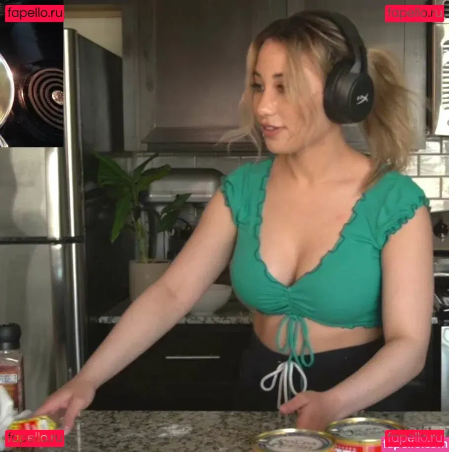 f1elly Onlyfans Photo Gallery 