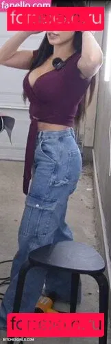 f1elly Onlyfans Photo Gallery 